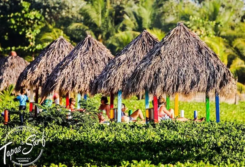 هتل Tapas And Surf