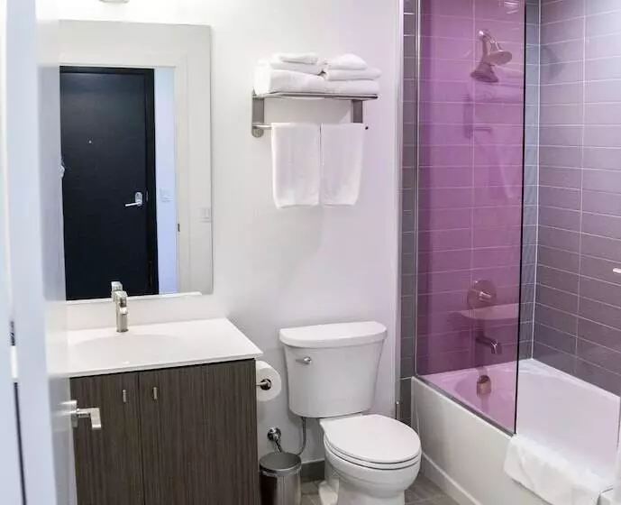 Hotelli The Laundry Rooms Station Park Kitchener