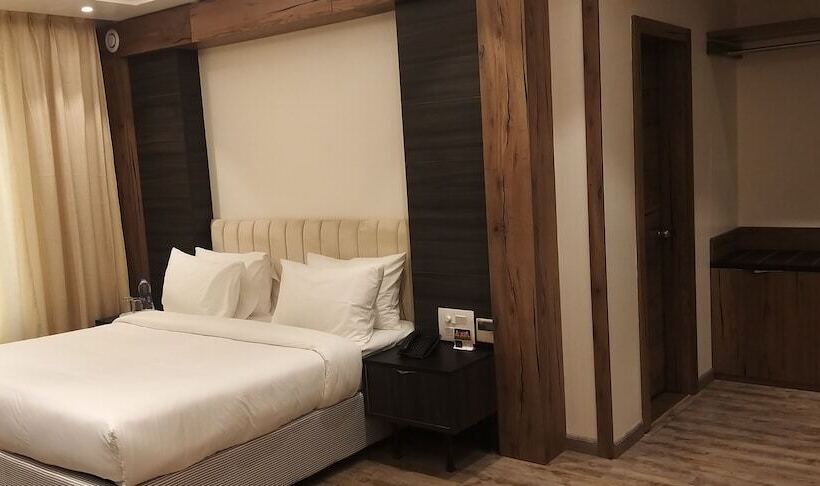 酒店 The Utopia Resort