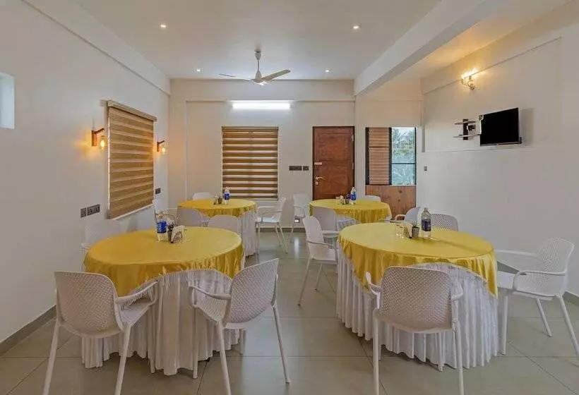 Hotelli Treebo Amigos Residency