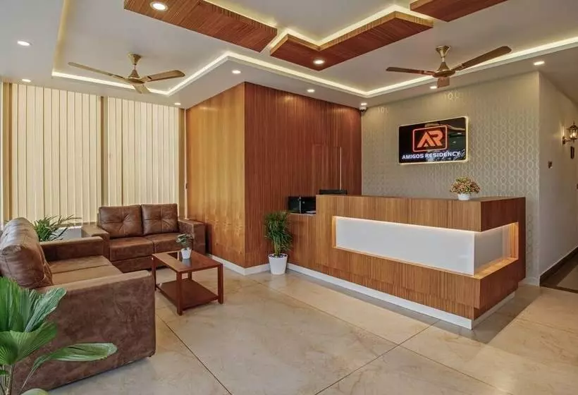 Hotelli Treebo Amigos Residency