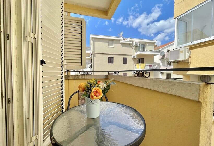 هتل Villa Iva Budva