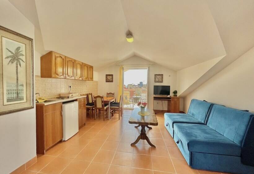 هتل Villa Iva Budva