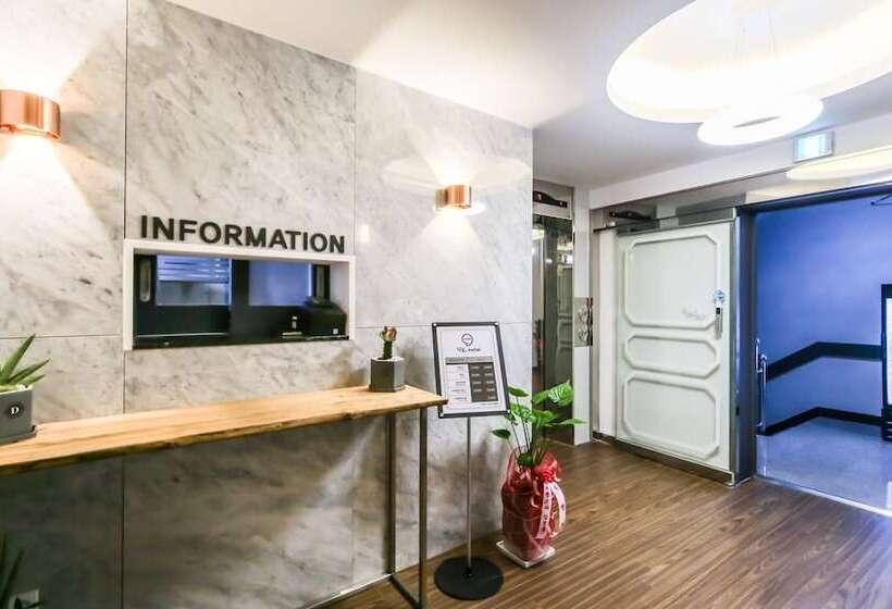 מוטל Gyeongsan Shwimpyo