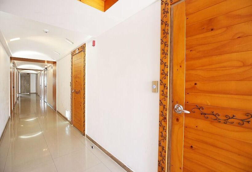 Motel Taean Subichi Castle Pension