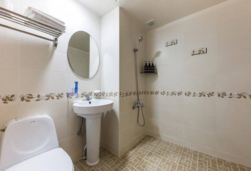 Motel Taean Subichi Castle Pension