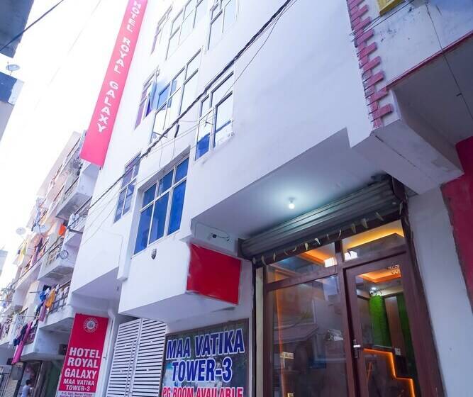 בית מלון כפרי Roomshala 045 Galaxy Noida 35