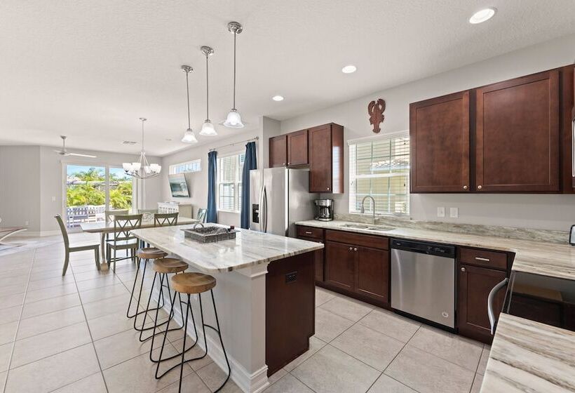 142 Mediterranean Way