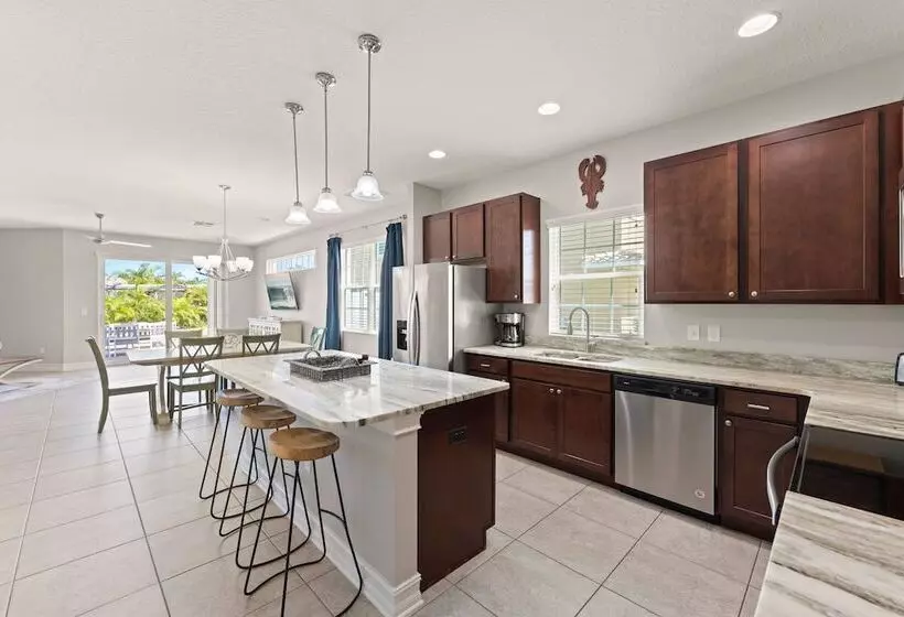 142 Mediterranean Way