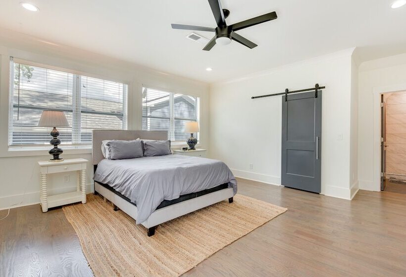 Family Home W/ Backyard ~ 2 Mi To Downtown Atlanta