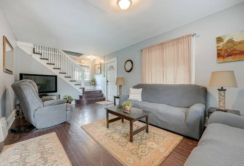 Centrally Located Albion Home With Screened Porch!