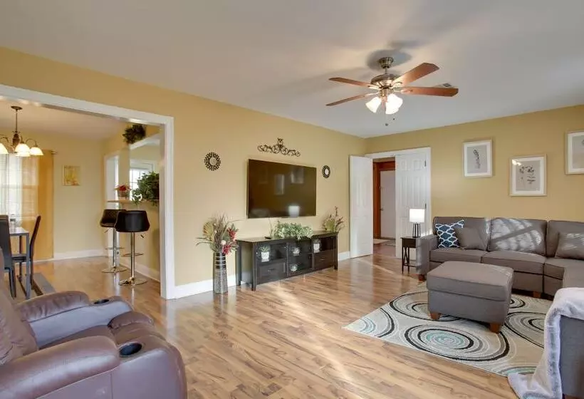 Donaldsville Vacation Home Near Mississippi River