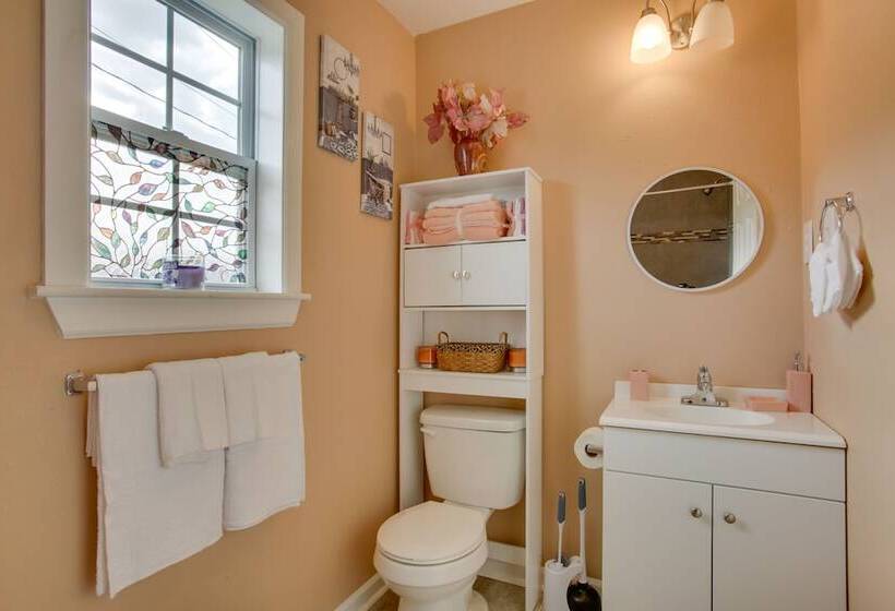 Donaldsville Vacation Home Near Mississippi River