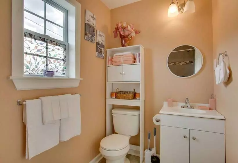 Donaldsville Vacation Home Near Mississippi River