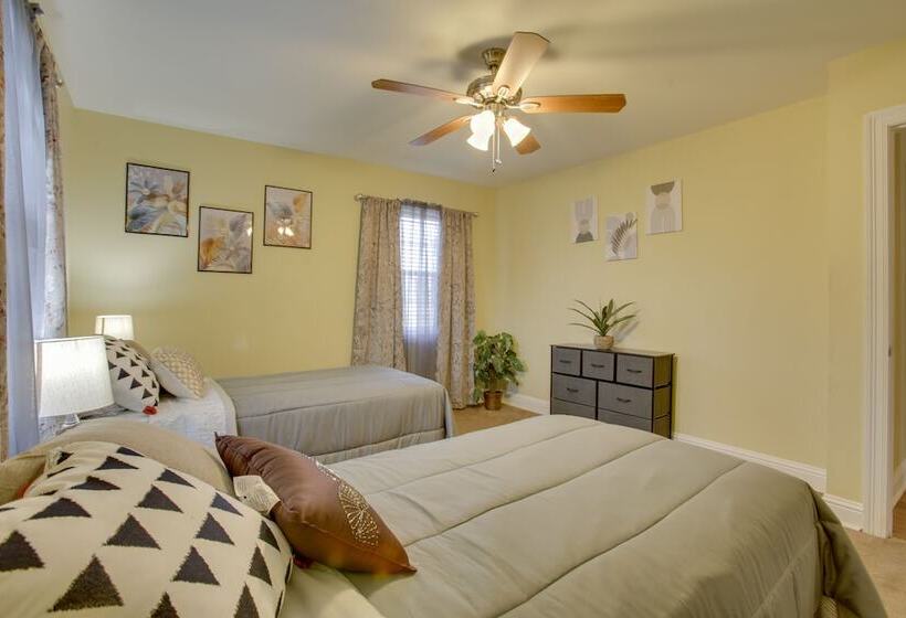 Donaldsville Vacation Home Near Mississippi River