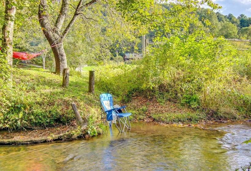 Hendersonville Cabin Near Hiking & Waterfalls!