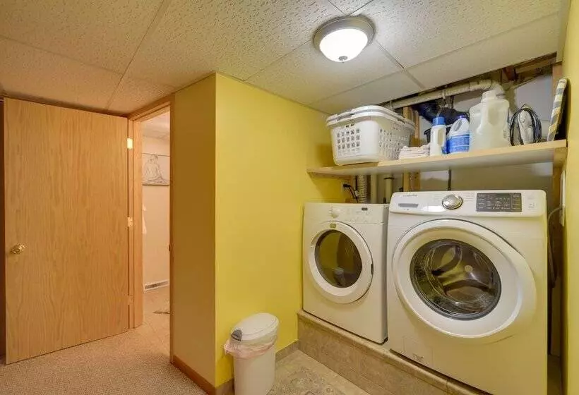 Hermantown Home W/ Decks, Grill & Hot Tub!