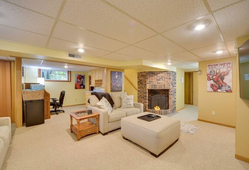 Hermantown Home W/ Decks, Grill & Hot Tub!