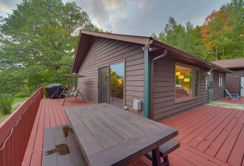 Hermantown Home W/ Decks, Grill & Hot Tub!