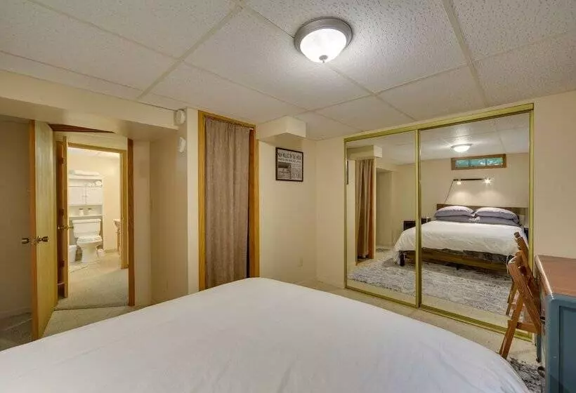 Hermantown Home W/ Decks, Grill & Hot Tub!