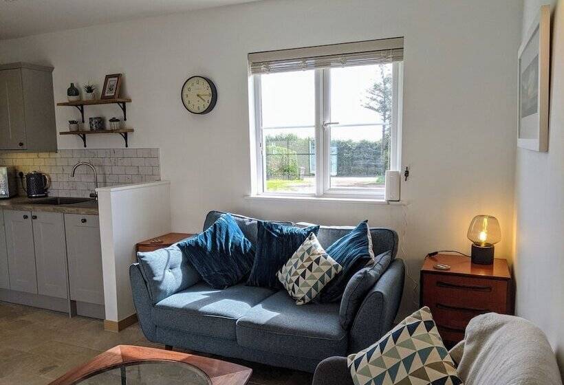 Higher Stancombe Holiday Cottages