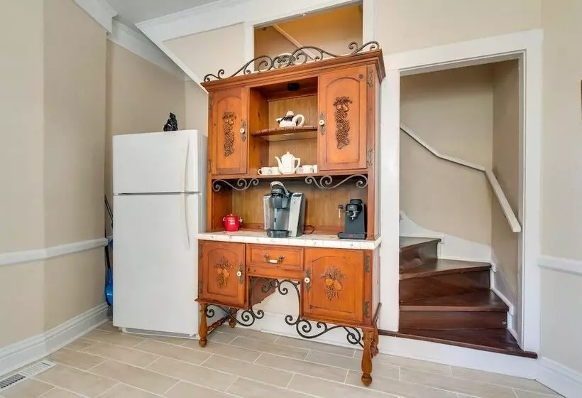 Historic Charleston Home < 1 Mi To University!