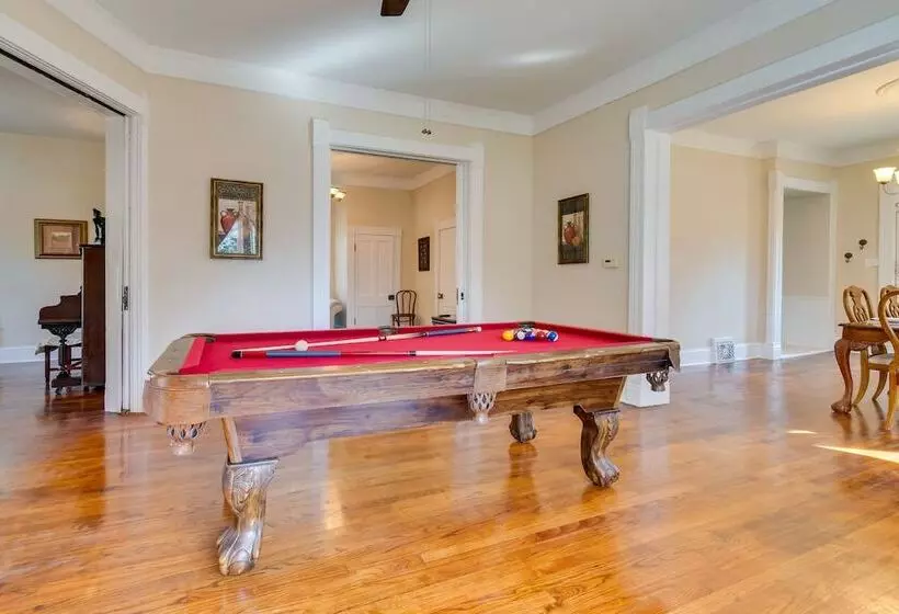 Historic Charleston Home < 1 Mi To University!