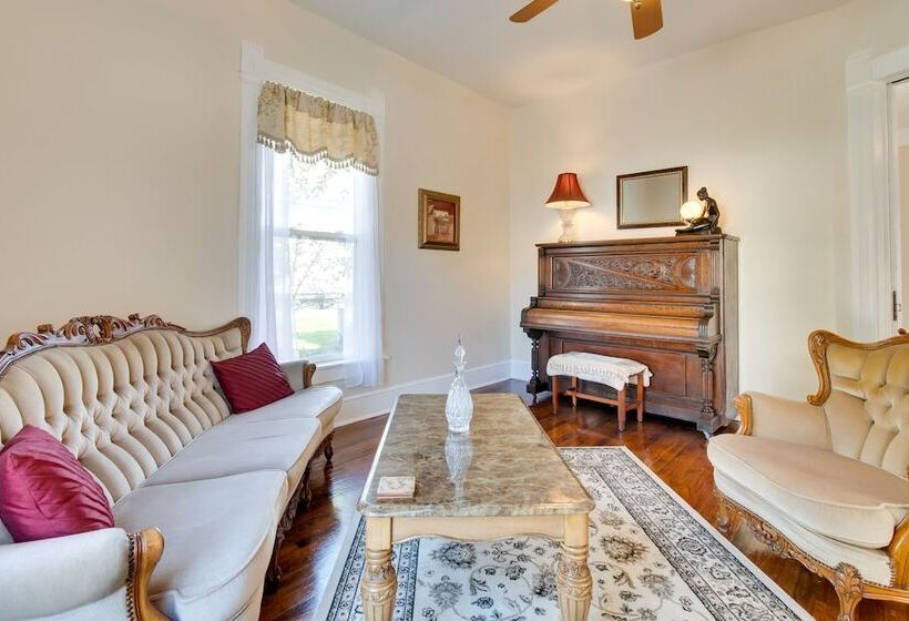 Historic Charleston Home < 1 Mi To University!