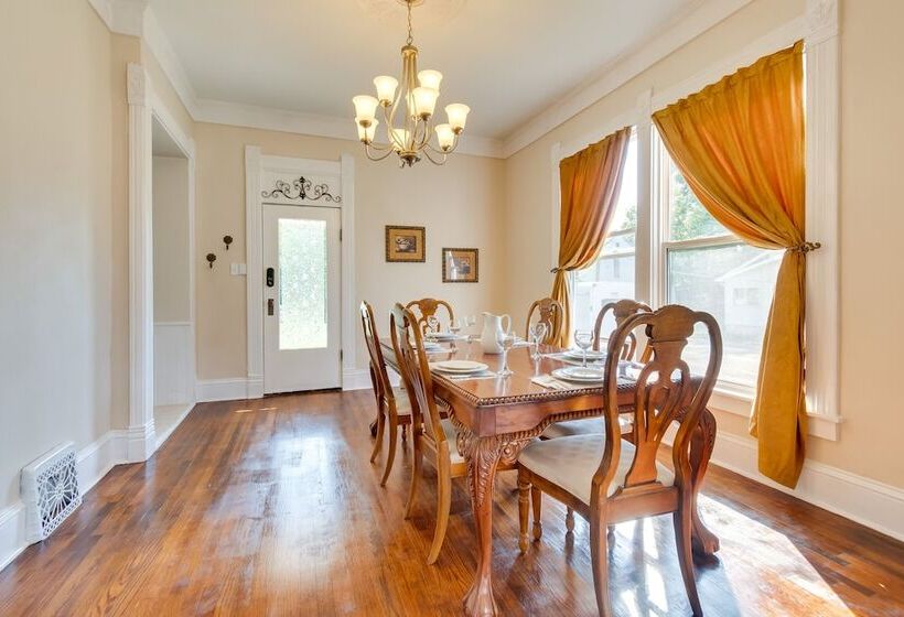 Historic Charleston Home < 1 Mi To University!