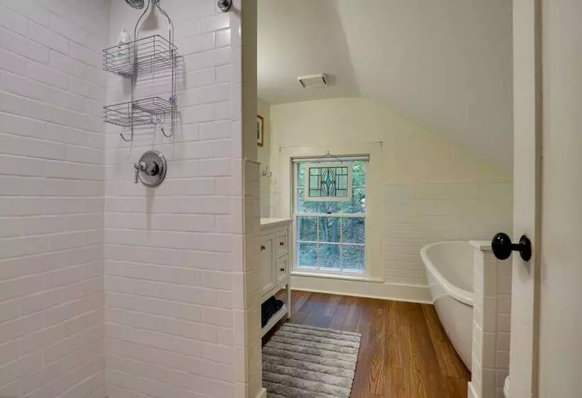 Historic Home In Taylors Falls W/ Patio & Fire Pit