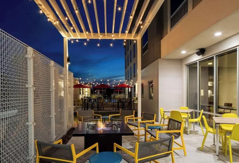 هتل Home2 Suites By Hilton Lake Mary Orlando