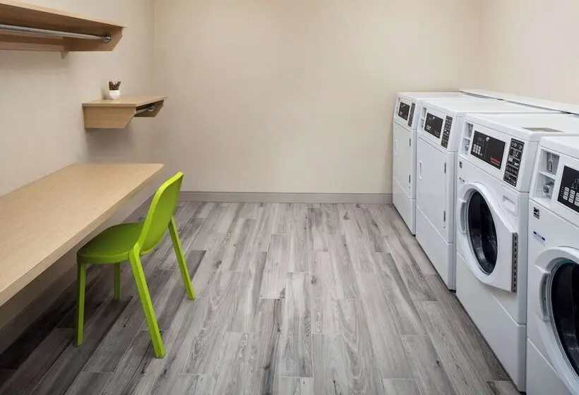هتل Home2 Suites By Hilton Lake Mary Orlando