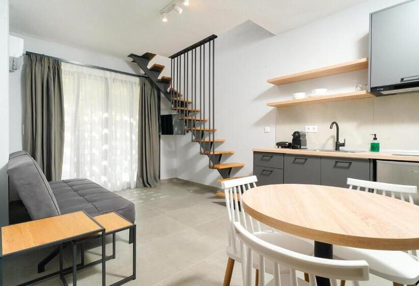 ホテル Olive Roots