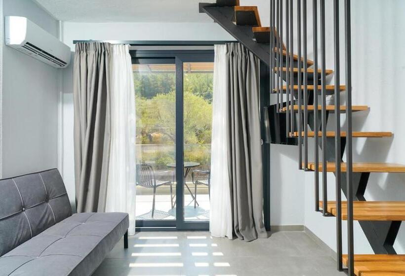 ホテル Olive Roots