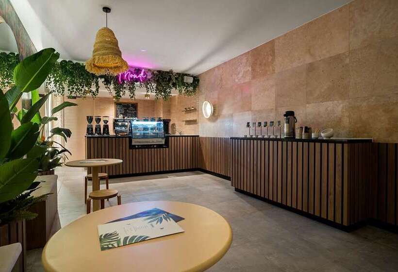 The Rif At Mangrove Beach Corendon All Inclusive, Curio