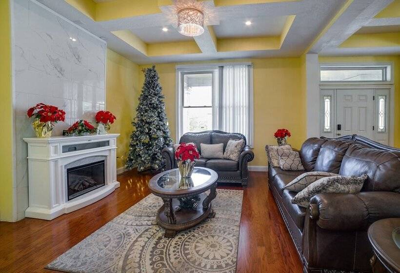 Inviting Connellsville Getaway W/ Deck!