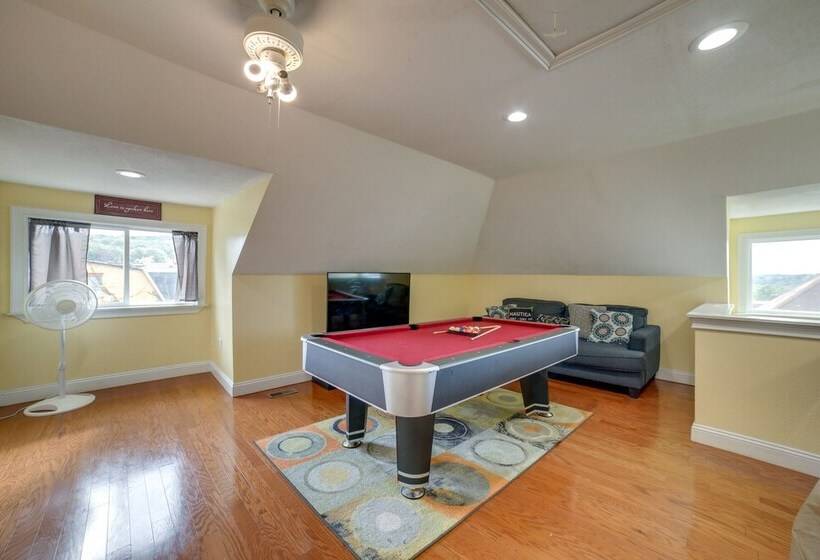 Inviting Connellsville Getaway W/ Deck!