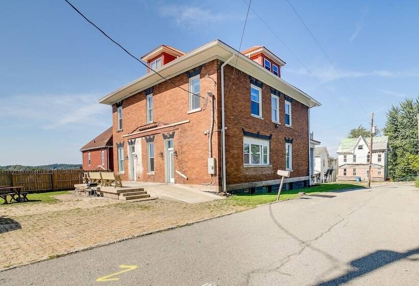 Inviting Connellsville Getaway W/ Deck!