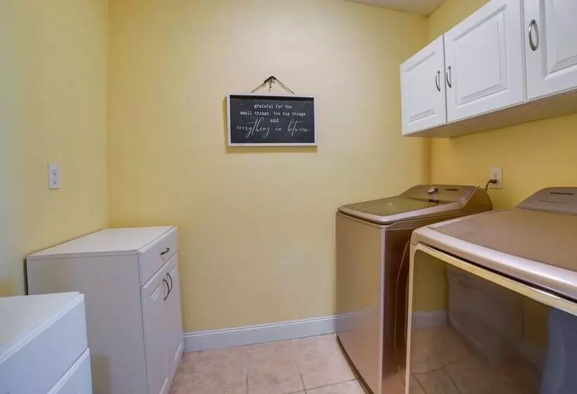 Inviting Connellsville Getaway W/ Deck!