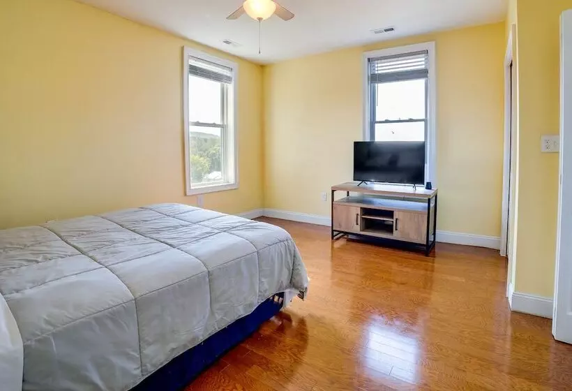 Inviting Connellsville Getaway W/ Deck!