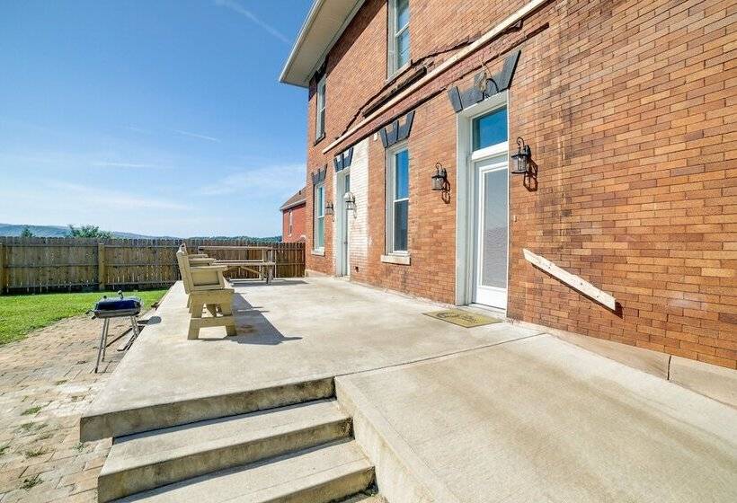 Inviting Connellsville Getaway W/ Deck!