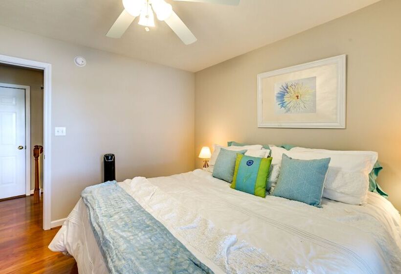 Lake Barkley Home W/ On Site Beach: Boat + Swim!