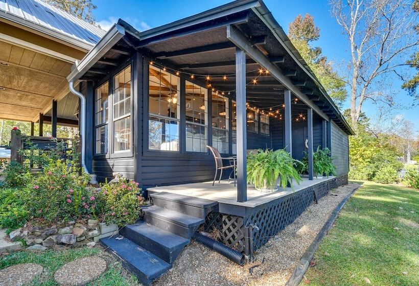 Lake Martin Retreat W/ Beach, Boat Dock + Fire Pit