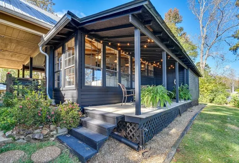 Lake Martin Retreat W/ Beach, Boat Dock + Fire Pit