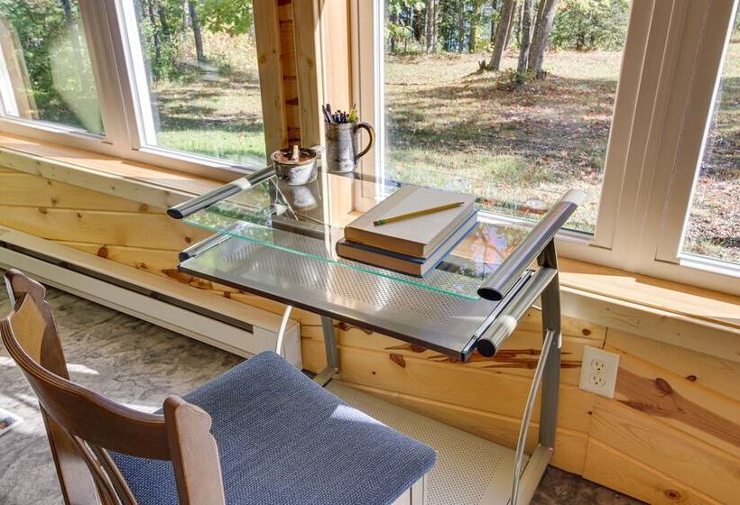 Lakefront Paradise With Private Boat Dock & Patio