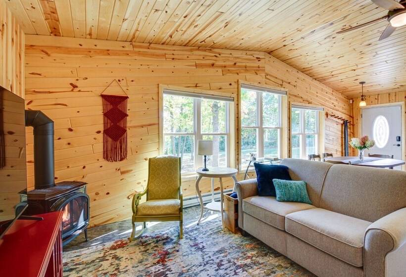 Lakefront Paradise With Private Boat Dock & Patio