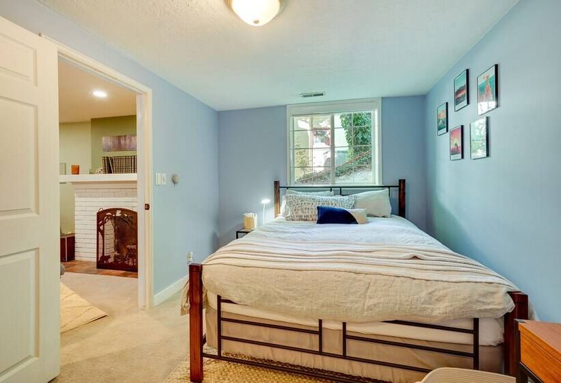 Lovely Salt Lake City Cottage W/ Outdoor Space!