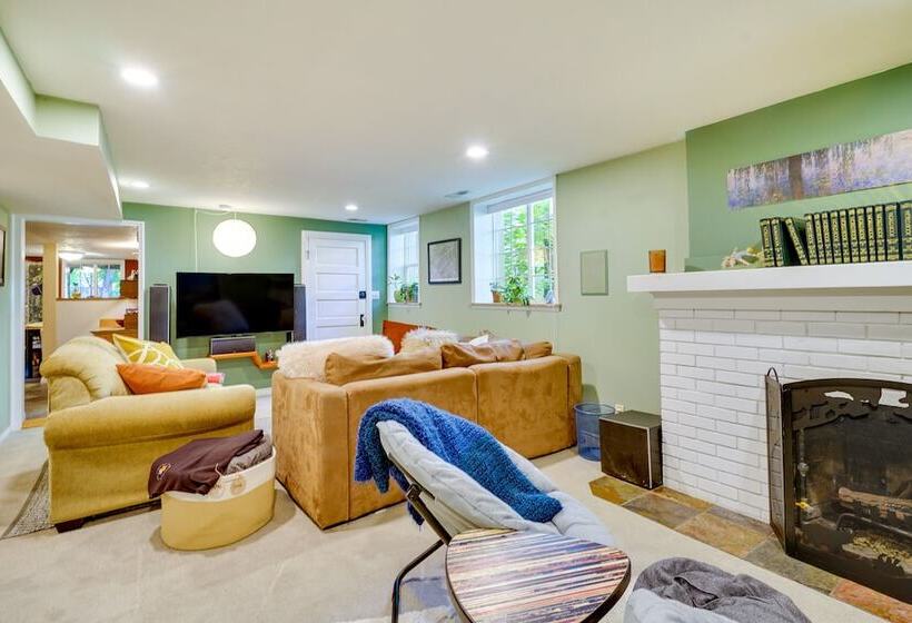 Lovely Salt Lake City Cottage W/ Outdoor Space!