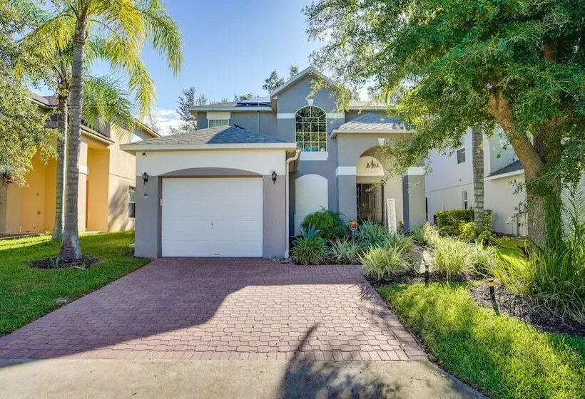 Private Pool: Family Home In Southern Dunes