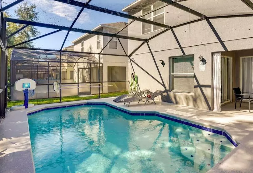 Private Pool: Family Home In Southern Dunes